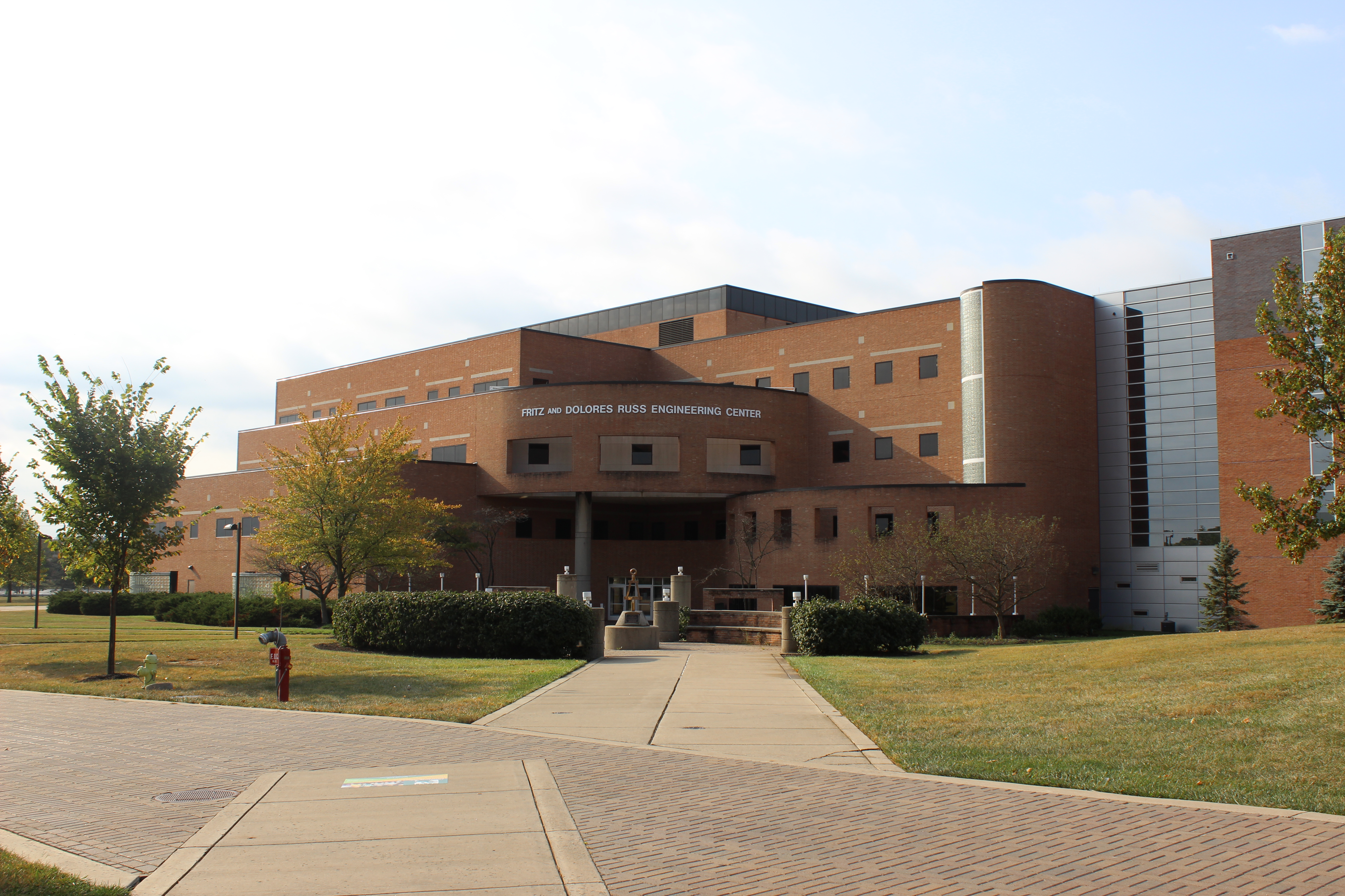 Russ Engineering Center | Photo by Daniel Delgado | The Wright State Guardian